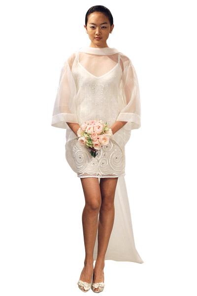 Свадебное платье с прозрачной накидкой
